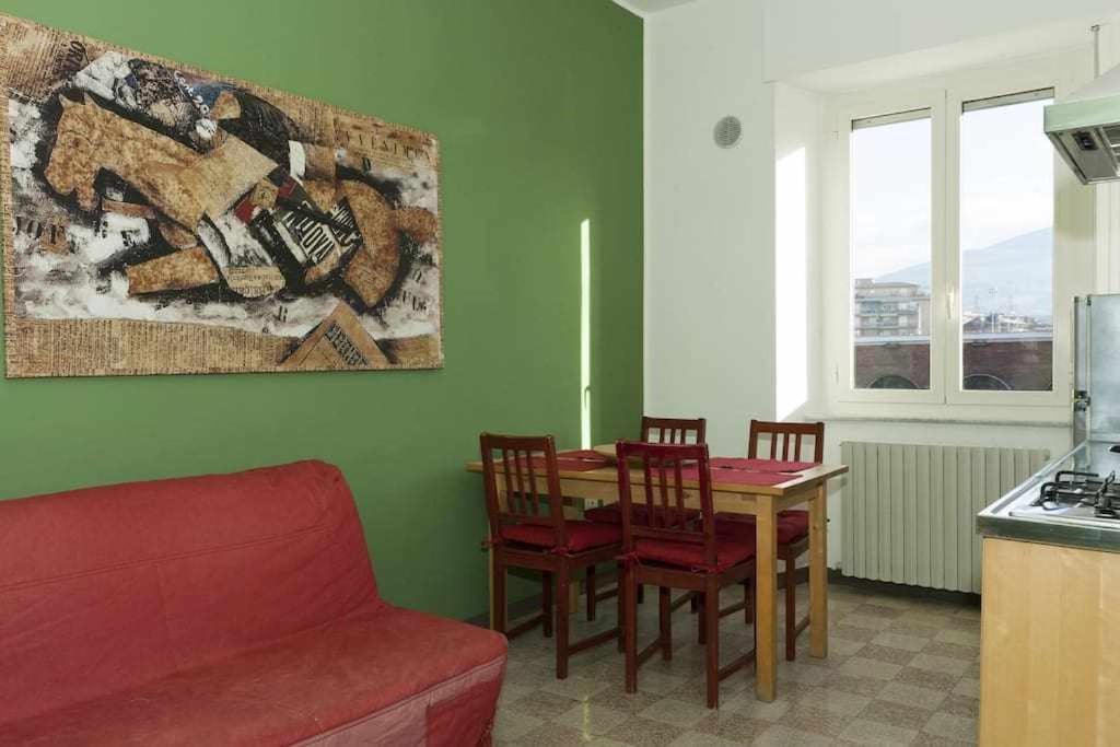 Ospitaci Appartamenti Viale Mezzetti โฟลีโญ ภายนอก รูปภาพ